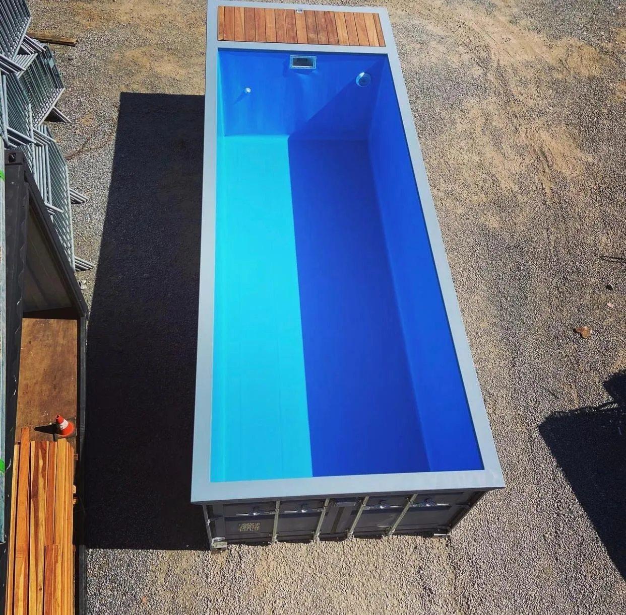 30 ft container zwembad in Nederland