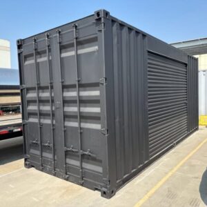 20ft zeecontainer met 12ft zijroldeur - matzwarte opslagcontainer te koop in Nederland