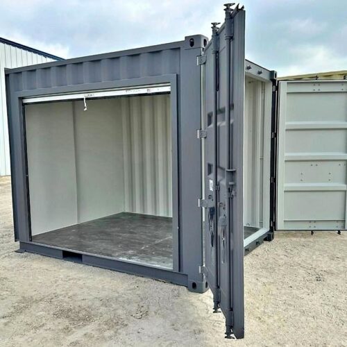 546902105_1311475067048611_6368944928809009463_n-1.jpg 10ft zeecontainer met roldeur te koop in Nederland - Gerenoveerde veilige opslagcontainer