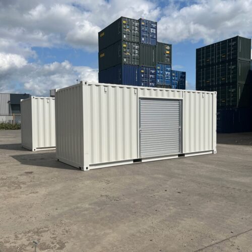 20ft zeecontainer met rolluikdeur - Nieuwe op maat gemaakte opslagcontainer RAL 7035 wit