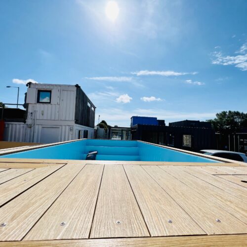 6M Verplaatsbaar Container Plunge Pool met Houten Vlonderafdekking