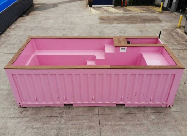 angle-531fcacc-8c4e-460f-bfc9-9a75084a19b8-4-2d6cd742.png Roze 20 FT Container Zwembad