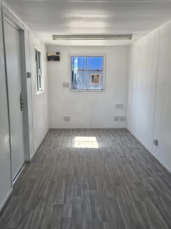 20ft Portable Site Office Container - Open Plan Shipping Container Office te koop in Nederland