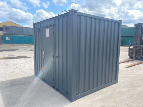 s-l1600-4-10-3-1024x768-1.webp 10ft Portable Site Office Container te koop in Nederland - Volledig gerenoveerd veilig draagbaar kantoor