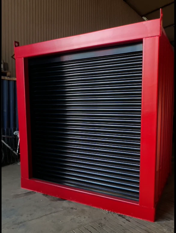 s-l1600-5-35.webp 6ft Roller Door Shipping Container te koop in Nederland - Op maat gemaakte gemotoriseerde veilige opslagcontainer