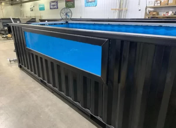 u7-800x585-1.webp 40 FT Container Zwembad - Klassiek Ontwerp