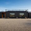 De Ultieme Containerwoning - 10-Module Luxe Binnenplaats Wellness Villa met Plunge Pool, 3 Slaapkamers, Kantoor, Kunstatelier & Ontspanningsruimte